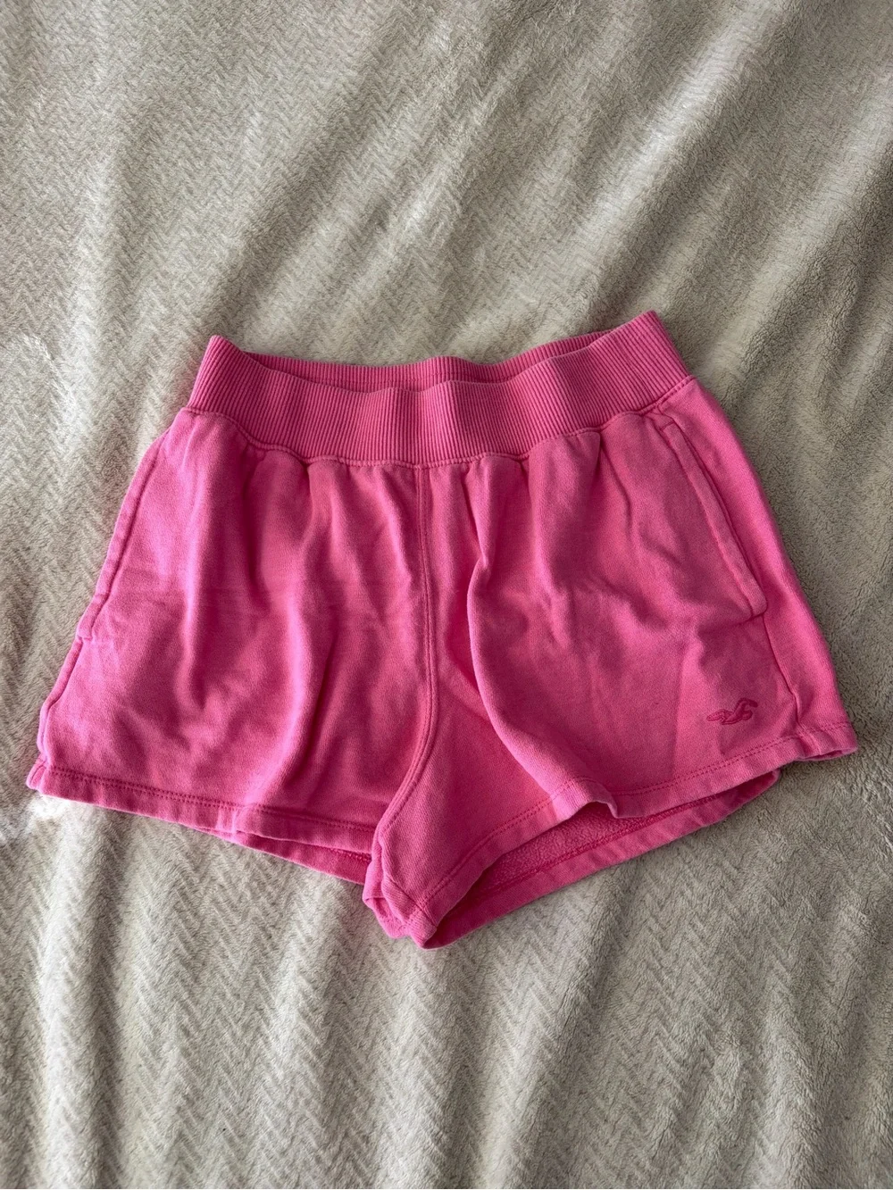 Hollister Hot Pink Knit Pull-On Athletic Shorts - Picture 1 of 5